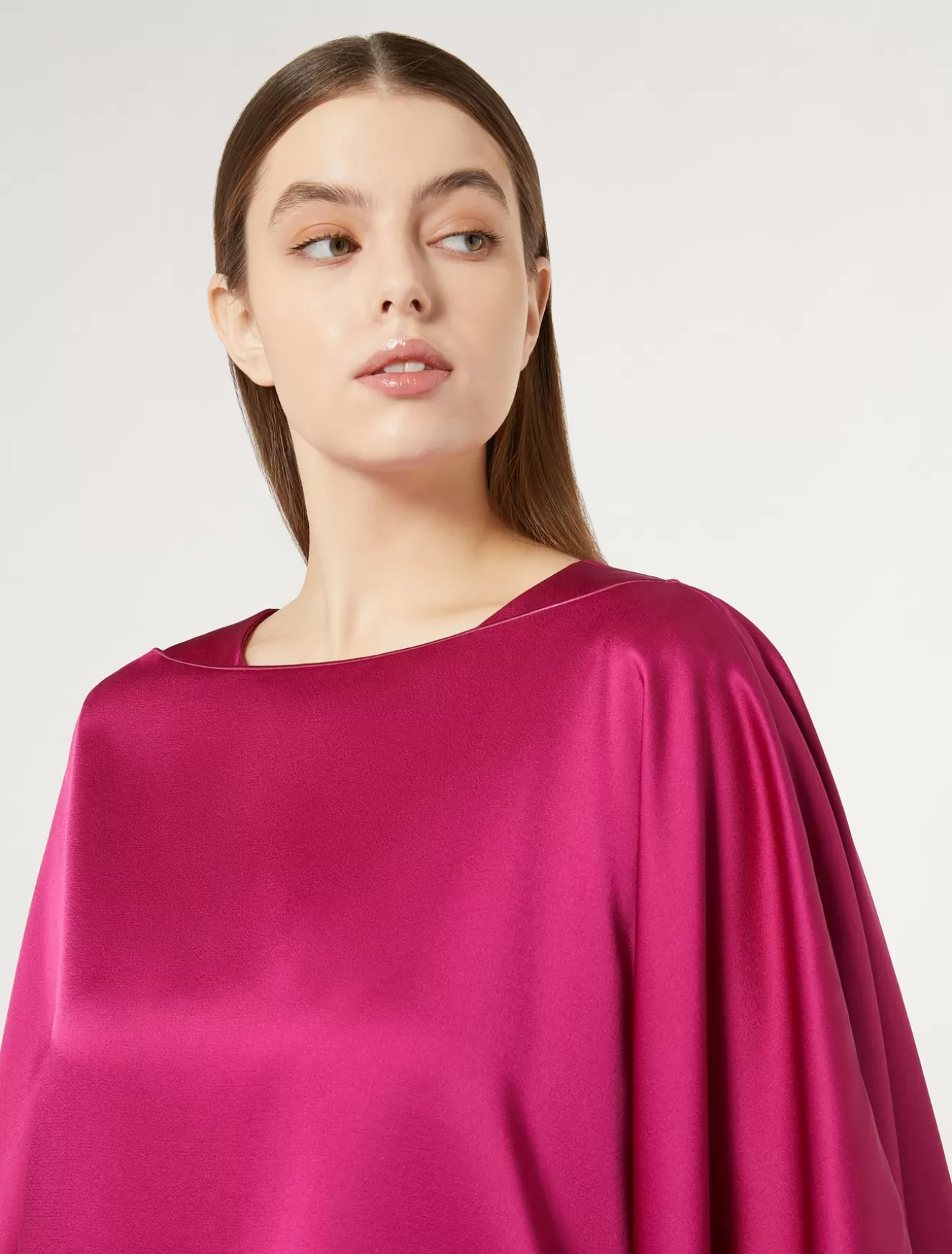 Jacken | Accessoires<Marina Rinaldi Cape aus Crêpe-Envers-Satin HIMBEERE