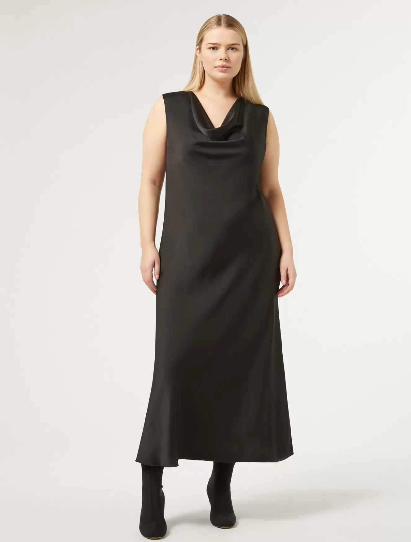 Kleider | Kleider<Marina Rinaldi Kleid aus Funktionsgewebe SCHWARZ