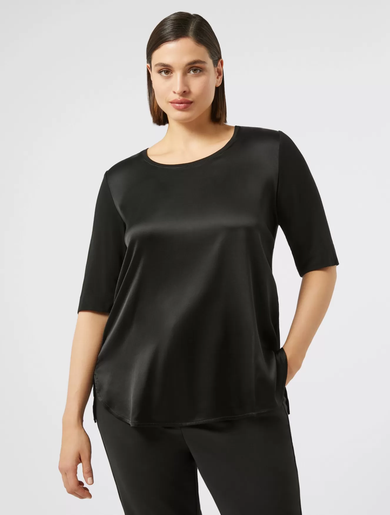 Tops & T-shirts<Marina Rinaldi T-Shirt aus Jersey und Satin SCHWARZ